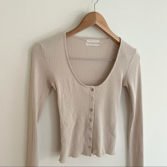 Urban Outfitters Tan Scoop Neck Crop Top Long Sleeved Size Small - Picture 5 of 8